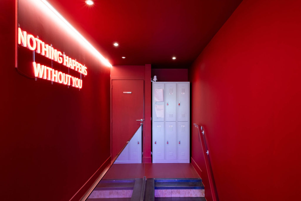 Maison Rouge entrance